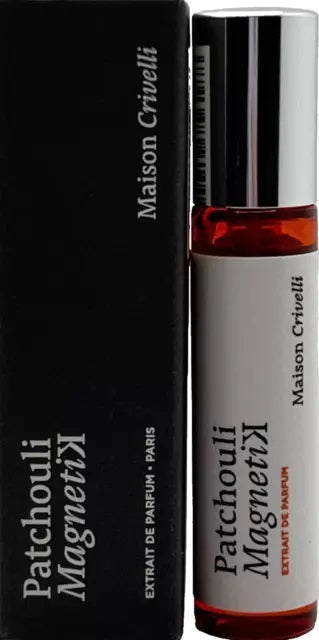 メゾン クリヴェリ パチョリ マグネティック 1.5ml 0.05 fl.oz の公式香水サンプル。